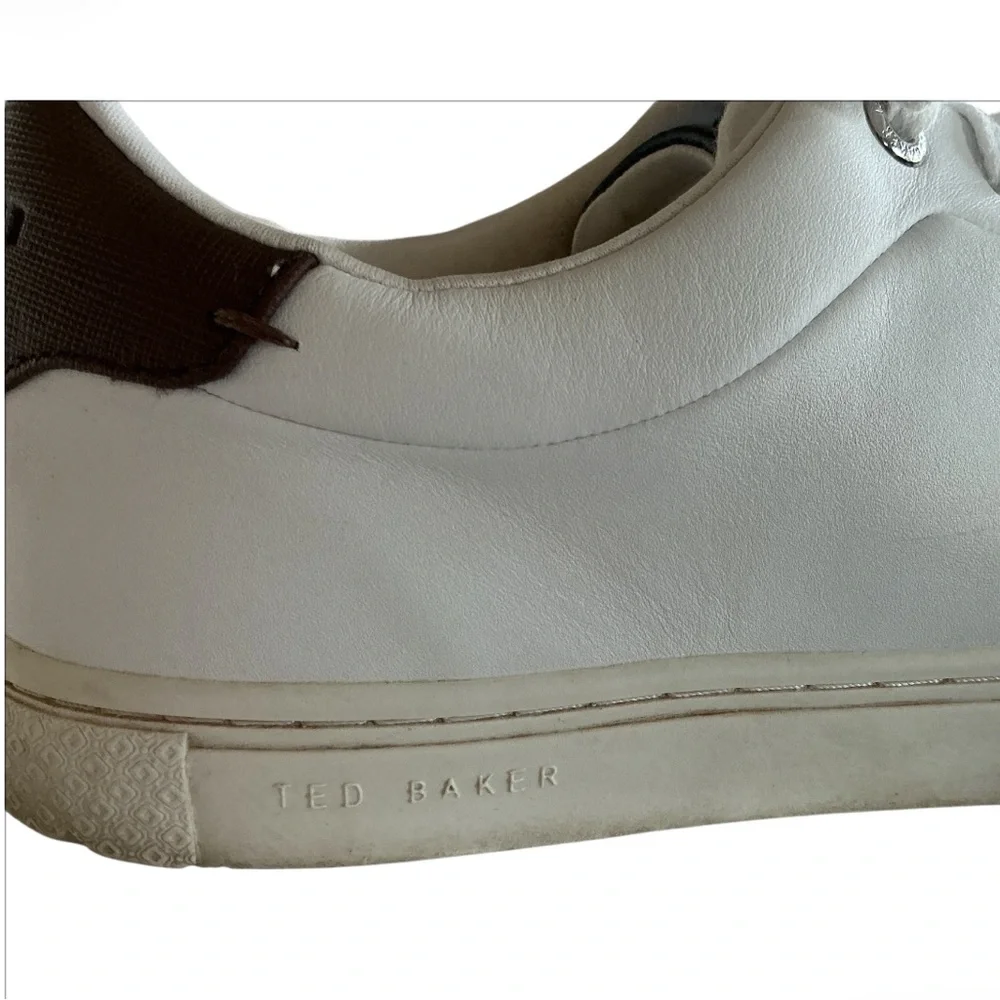 Ted Baker Men's White Low Top Leather Sneakers Size 10.5